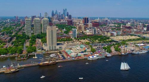 Society Hill Hotel | Hilton Philadelphia at Penn's Landing