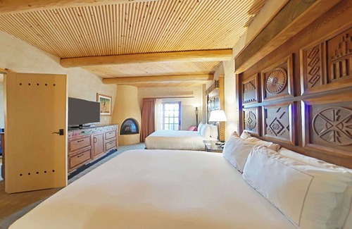 Nambe Pueblo Complejo | Hilton Santa Fe Buffalo Thunder