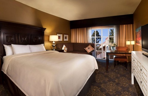 Downtown Santa Fe Hotel | Hilton Santa Fe Historic Plaza