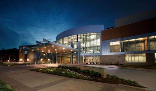 Brazos Hotel | Hilton Waco