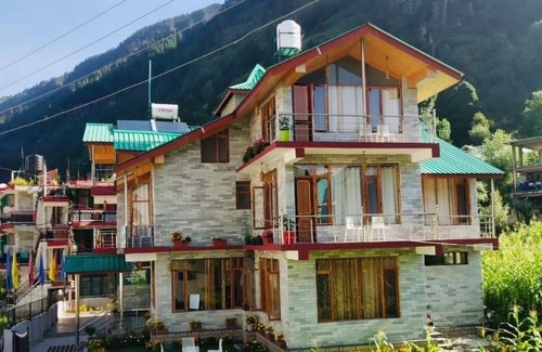 Aleo Hotel | Himachal Heights Manali