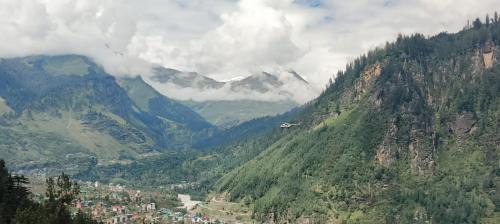 Manali Hotel | Himaja Retreat