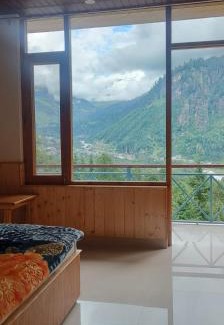 Manali Hotel | Himaja Retreat