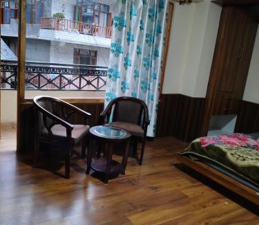 New Manali Hotel | Himalayan Mist