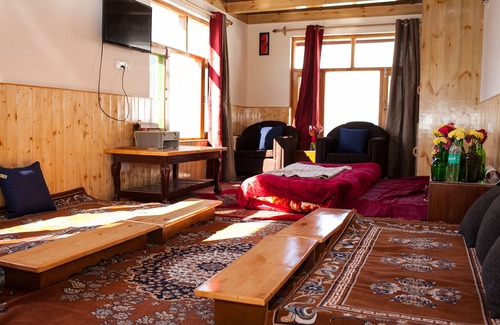 New Manali Casa | Carpintero del Himalaya - Una verdadera estancia en el Himalaya