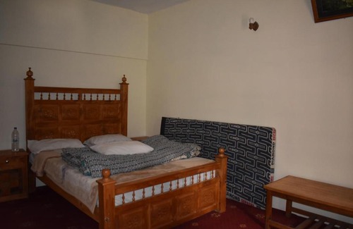 Gilgit-Baltistan Hotel | Himaliya Inn Hotel & Restaurant