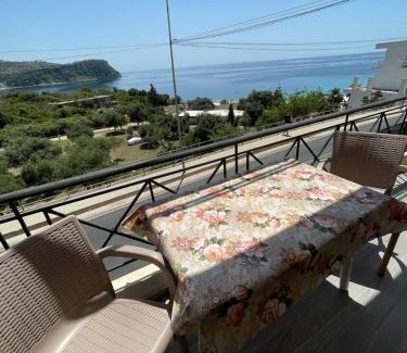 Himare Apartamento | Himare sunset view
