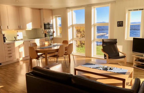 Indre Fosen Cabina | Hindrum Fjordsenter