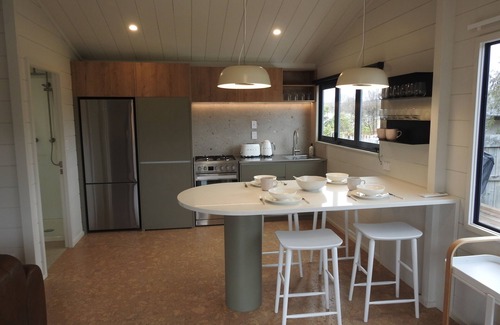 Tokaanu Casa | Hinenamu Cottage -Two Bedroom and located in a quiet Cul de Sac!