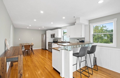 Kenberma Casa | Hingham Family Visit Ocean Views Private Yard in Hull Perfect for Large Families