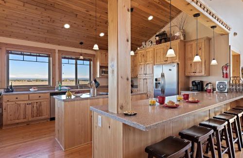 Island Park Casa | Hint of Heaven by KABINO HotTub Air Hockey Firepit Fishing Trails Yellowstone Free WiFi