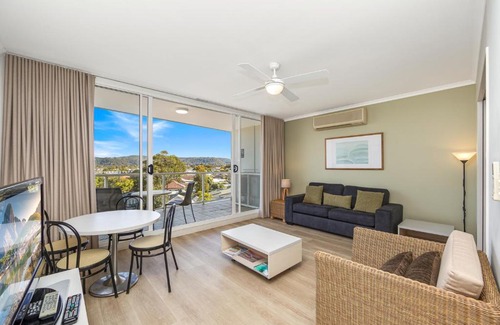 Ettalong Beach Casa | Hinterland Luxury - 1 Bedroom Hinterland View Apt