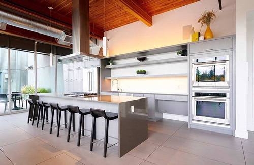 Wilburton Apartamento | Hip Bellevue Studio w/ Gym & W/D, near Spring District, by Blueground