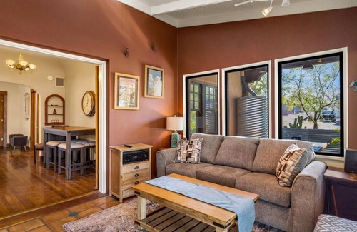 Feldman's Casa | Hip & Historic By Casago