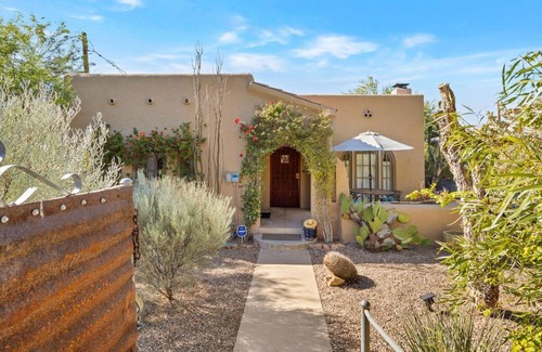 Feldman's Casa | Hip & Historic By Casago