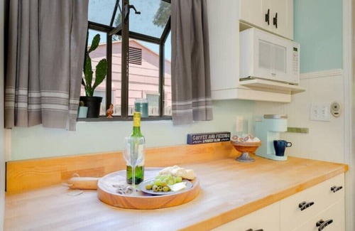 Gulfport Casa | Hip Nautic Gulfport Retreat min to St Pete/Beaches