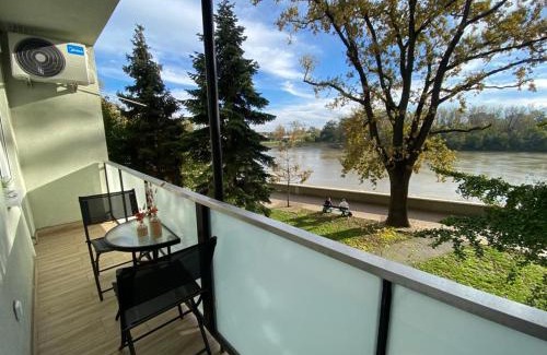 Szeged Apartamento | Hip riverview Bestern
