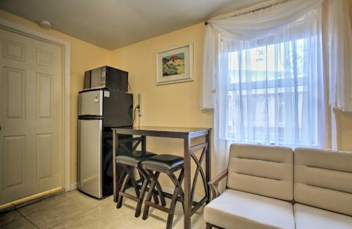 Harbor Village Apartamento | Hip Studio with Patio 1 Mi to Pompano Beach Pier