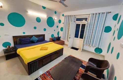 Gunehr Apartamento | Hipostel Bir Deluxe Double Room