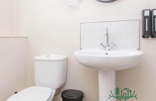 New Forest District Apartamento | Hippo Room 8 - Peaceful Double - Garden View