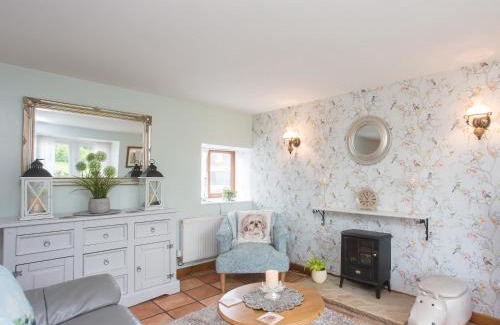 Tunstall Casa | Hippo's Rest