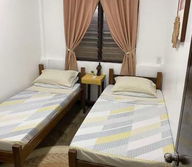 Coron Town Proper Casa | Hiraya Homestay Coron