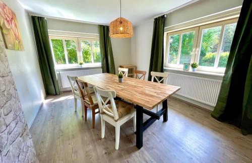 Altenau Apartamento | HIRSCH Gretel Ferienhaus - Garten mit Grill - Wald