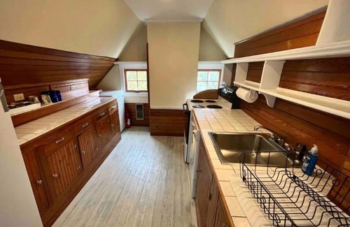 Northeast Harbor Casa | Historic 10-BR Main St. Mansion