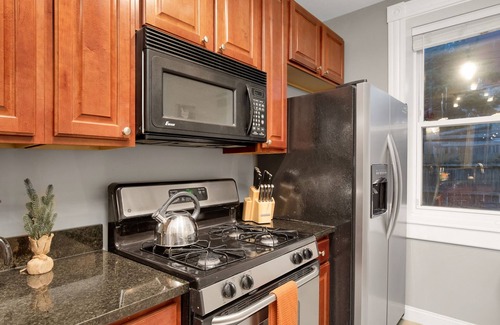 Soulard Condominio | Historic 2-bedrm/2-bth in the heart of Soulard