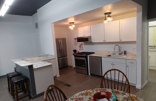 Pueblo Apartamento | Historic 2-bedroom apartment with AC in charming Pueblo