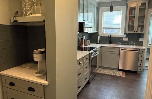 Owosso Condominio | Historic 2-bedroom condo in Owosso