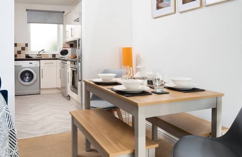 Eyemouth Apartamento | Historic 2BD Maisonette in Coastal Eyemouth
