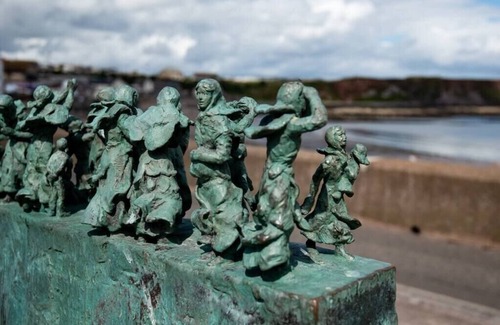 Eyemouth Apartamento | Historic 2BD Maisonette in Coastal Eyemouth