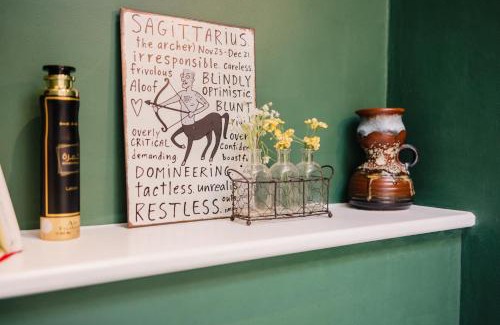 Milton-under-Wychwood Apartamento | Historic 3 Bedroom Cottage in the Cotswolds