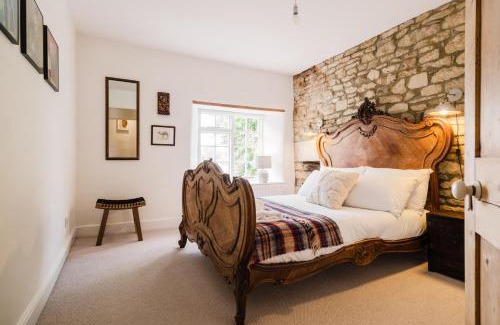 Milton-under-Wychwood Apartamento | Historic 3 Bedroom Cottage in the Cotswolds