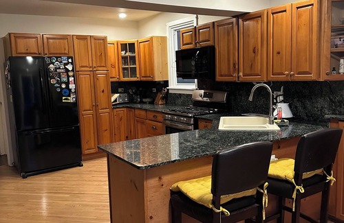 Algonquin Casa | Historic 3-bedroom house on the Fox River in Downtown Algonquin