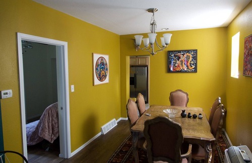 Whittier Casa | Historic 3 bedroom Home in the Center of Denver