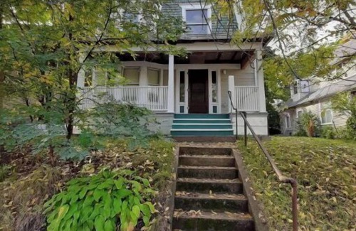 Grand Rapids Casa | Historic 3 bedroom home 2 blocks from Medical Mile