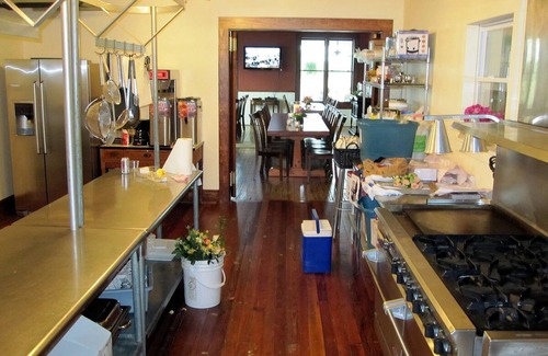 Thomaston Casa | Hotel histórico de 3 pisos y 12 habitaciones en un rancho histórico en el río Guadalupe