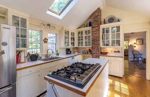 West Tisbury Casa | Historic 4-bedroom Farmhouse on Martha's Vineyard