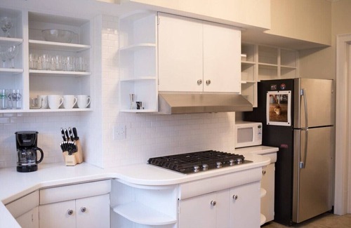Geneva Casa | Historic 98: Game room, fire pit and dog friendly!