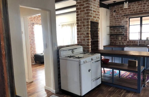 Blenman-Elm Casa | Historic Adobe One-Bedroom House Near University