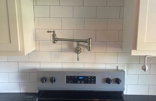 Alton Apartamento | Historic Alton duplex! Upper unit