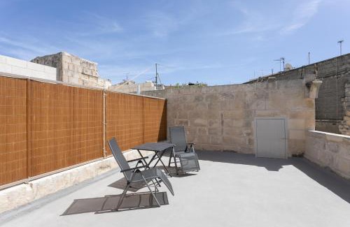 Cospicua Apartamento | Historic Apartments - SUPER location near Valletta Ferry