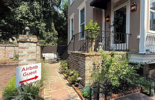 South of Broad Apartamento | Historic Battery Getaway
