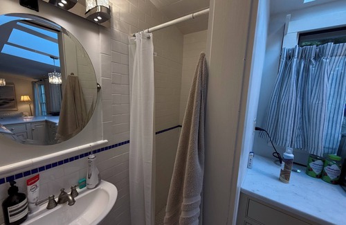 Port Jefferson Apartamento | Historic Beautifully Preserved 1800’s Retreat - Large 1bd Apt in PJ Village