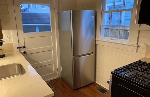 Lower Garden District Cabaña | Historic "Big Easy" Cottage-Great location and private patio.