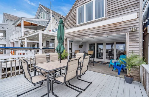 Cape May Casa | Historic Boat House on "The Water's Edge" of Cape May Harbor