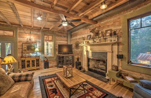 Waverly Casa | Historic Cabin with Stunning Kentucky Lake View