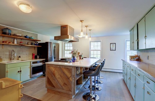 Town of Olive Casa | Historic Catskills farmhouse with sweeping views